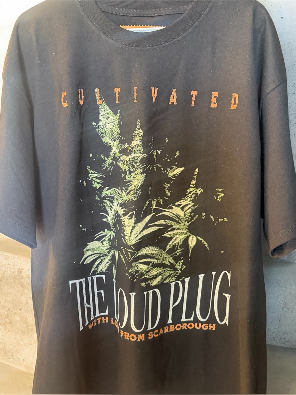 The Loud Plug merch tee Size XL